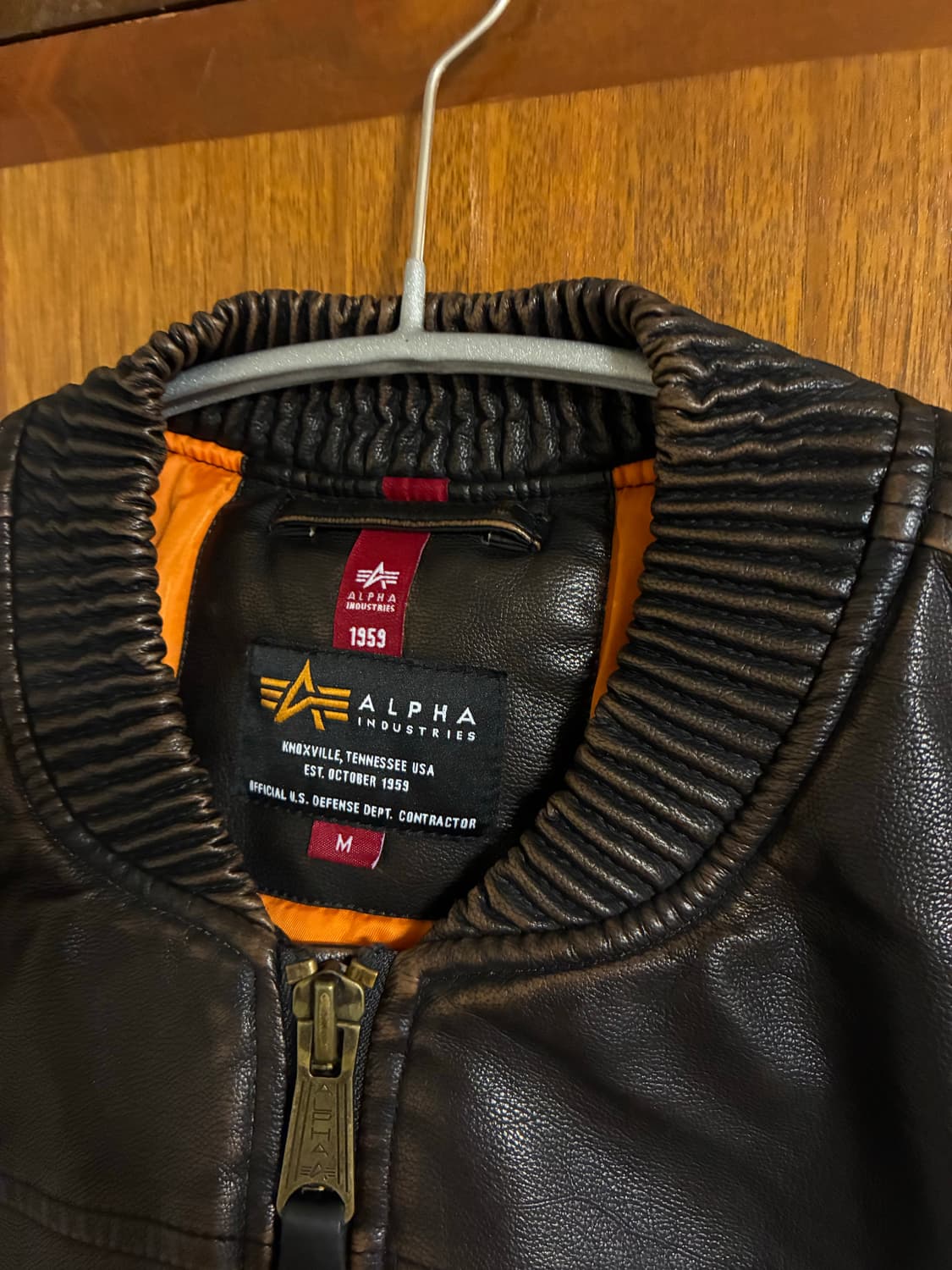 ALPHA BOMBER JACKET FAUX LEATHER 상품이미지4