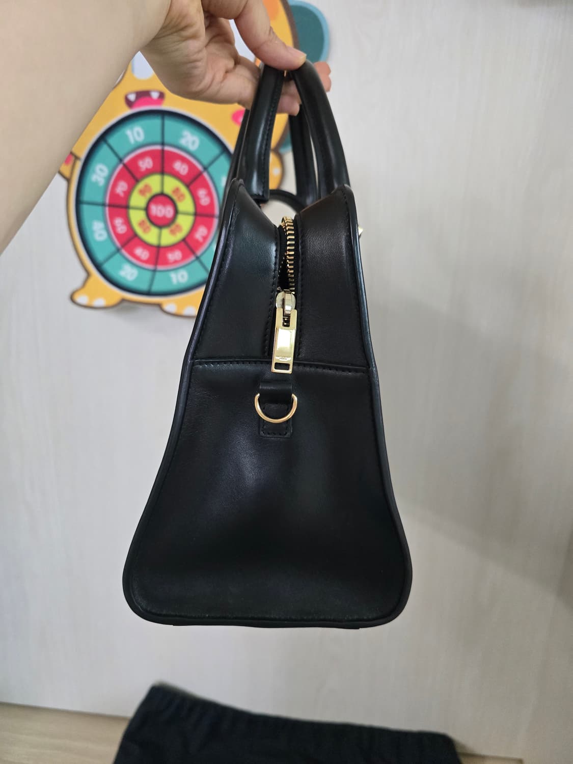 생로랑 카바스백 블랙 스몰사이즈  상품이미지3