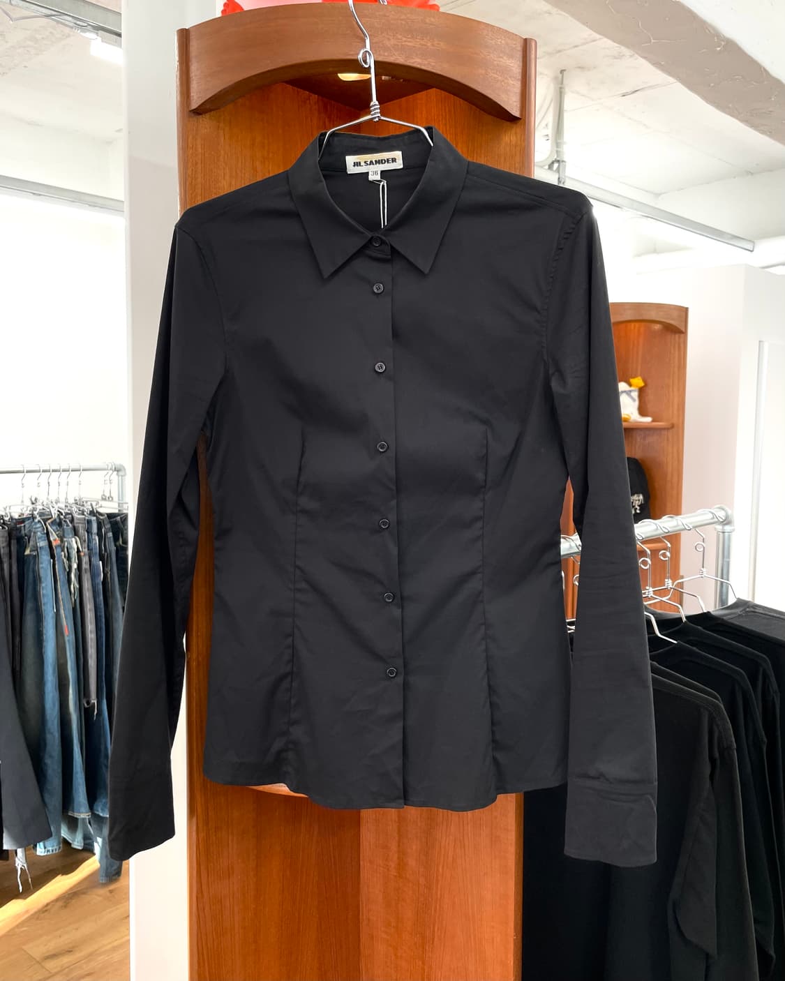 [36] 질샌더 블랙 셔츠 상품이미지1