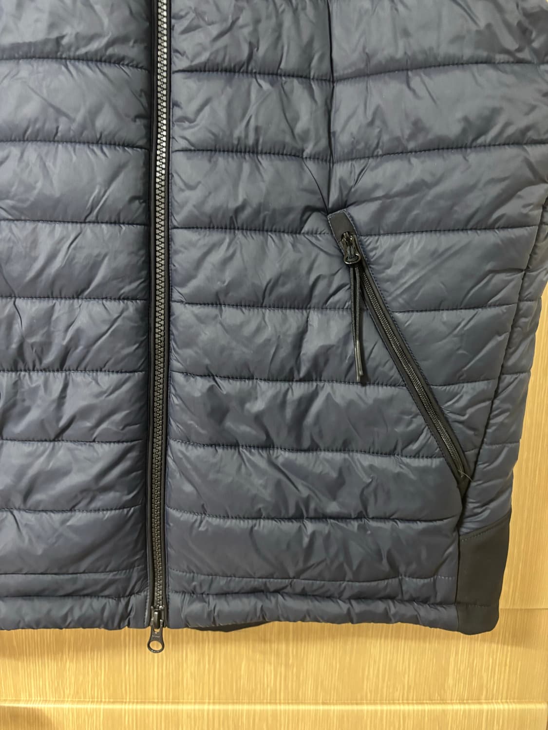 C.P.컴퍼니 패딩 고글 조끼 상품이미지3