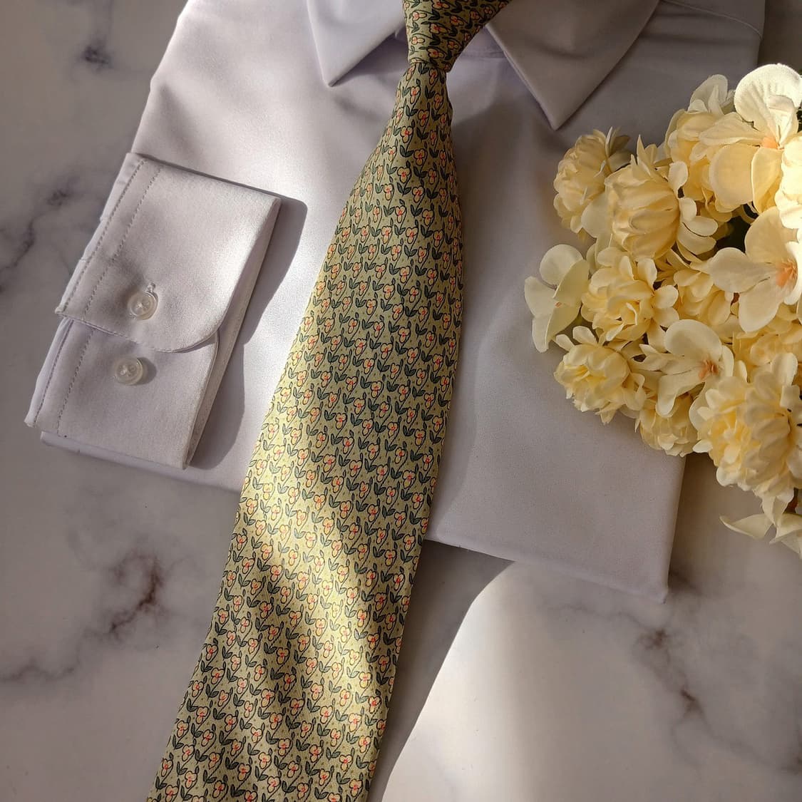 에르메스 실크 파스텔그린 플로럴 넥타이 9.4cm A-등급 A19053
 상품이미지4