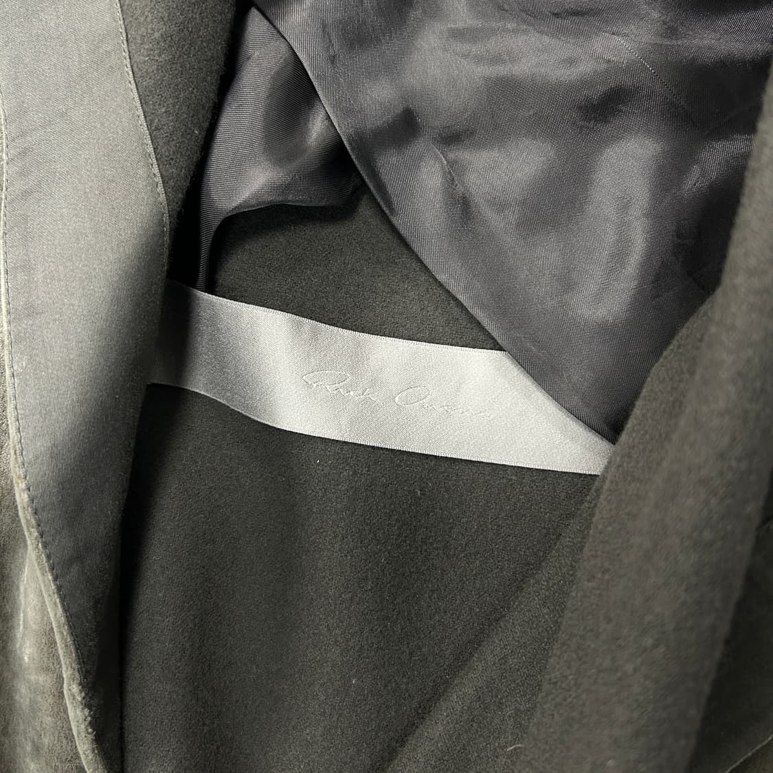 릭오웬스 15FW SPHINX 벨벳 코트  상품이미지7