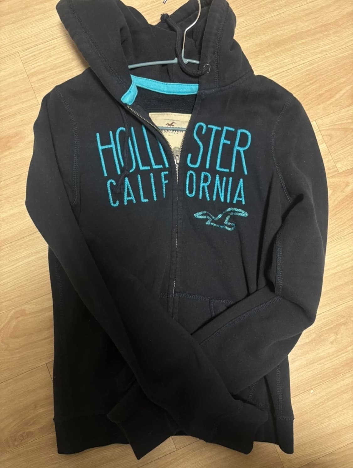 홀리스터 딱붙 네이비 후드집업 상품이미지1