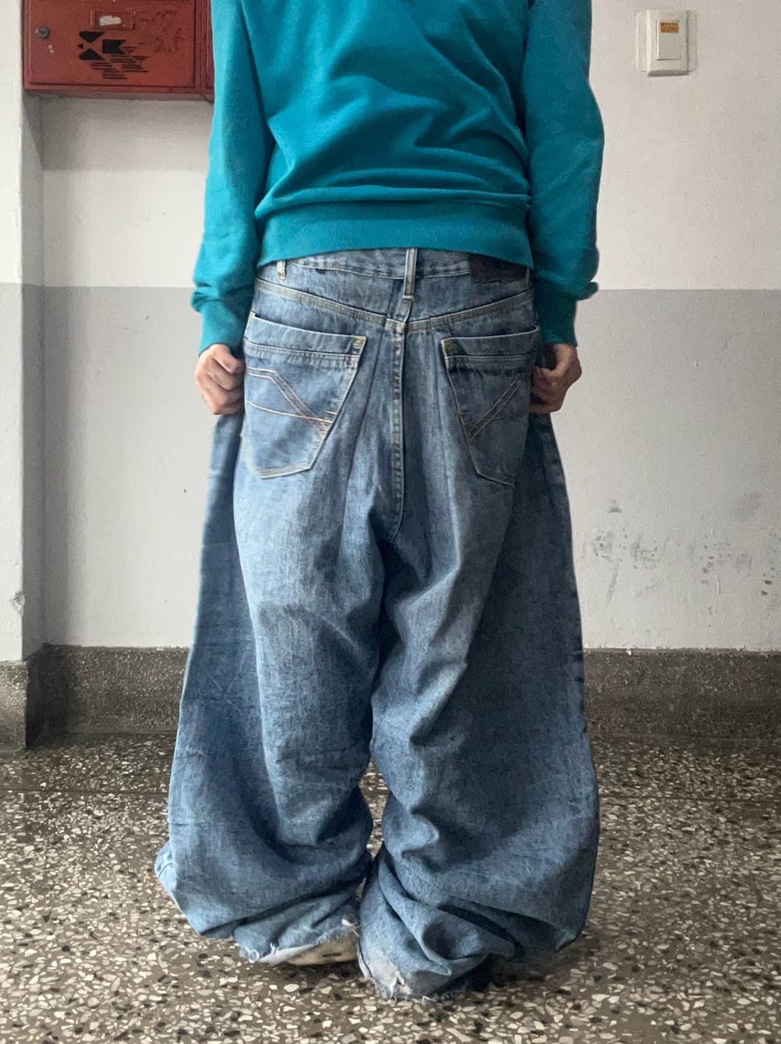 90s ROCA WEAR 에이징 워싱 데님 와이드팬츠 상품이미지2