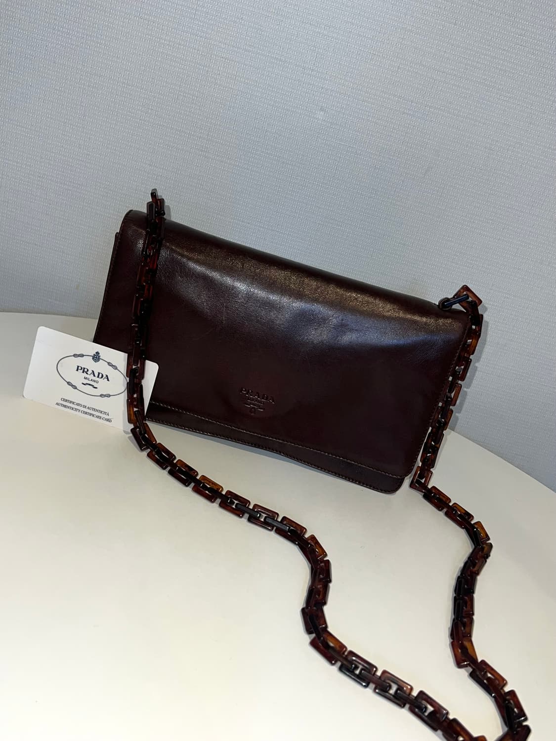 프라다 체인 크로스백 브라운 상품이미지2