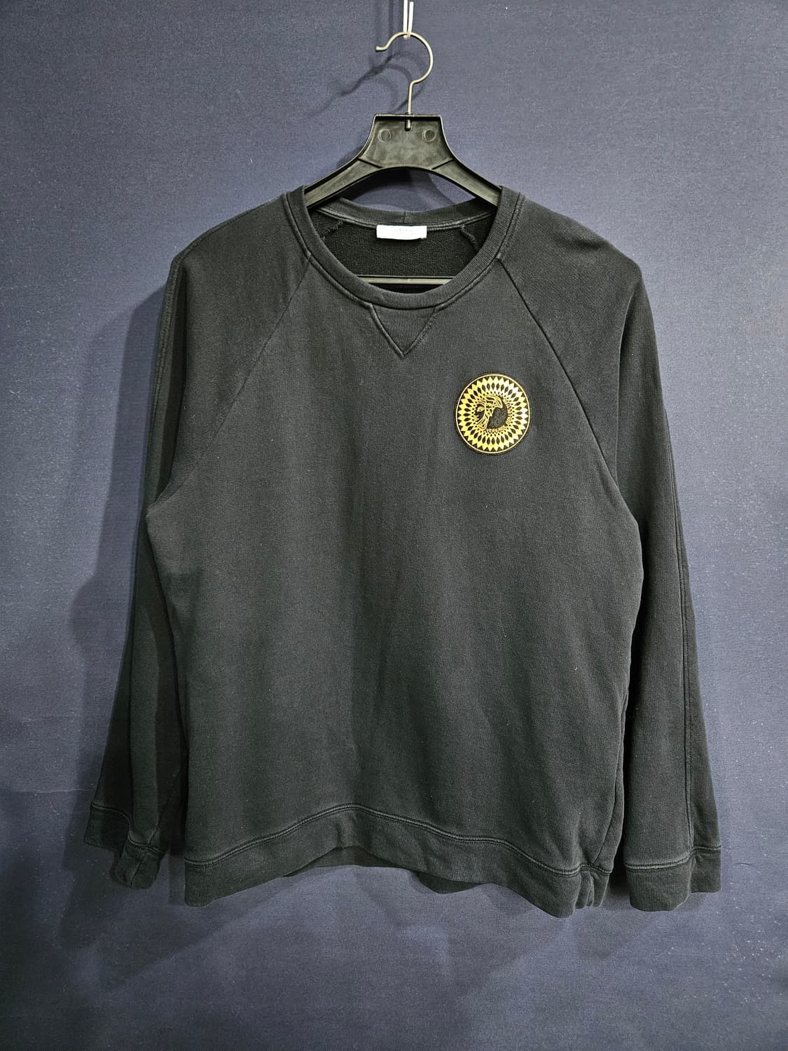 베르사체 컬렉션 다크네이비 남성 110 맨투맨  상품이미지1