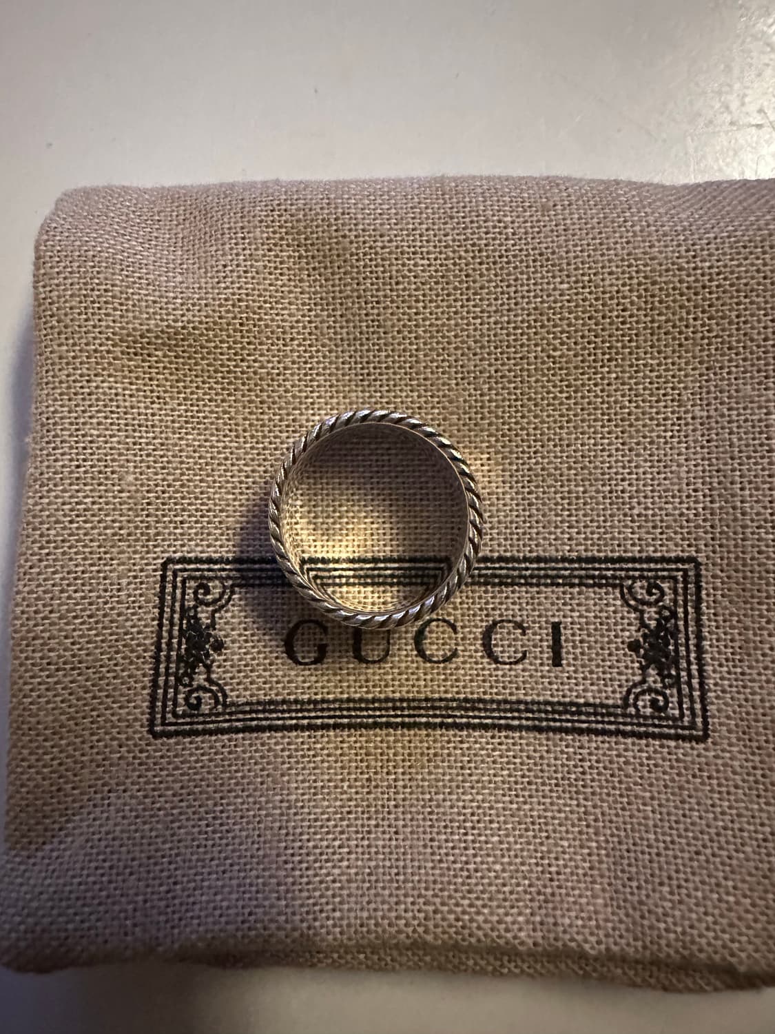 구찌 더블G 에이지드 피니쉬 링 11호 상품이미지8