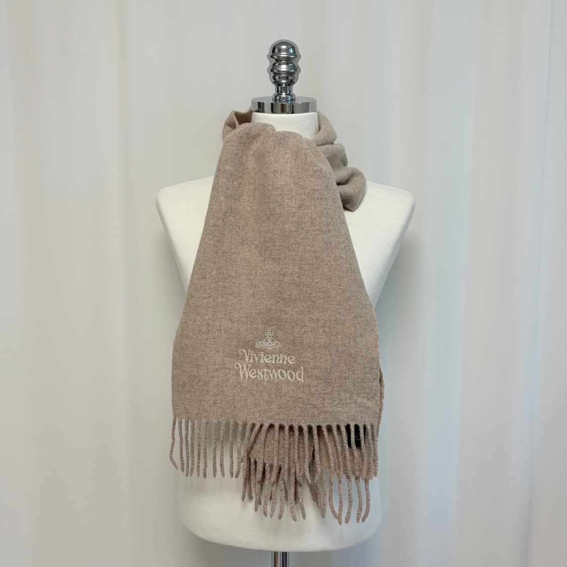 비비안웨스트우드 울 머플러 오트밀 상품이미지8