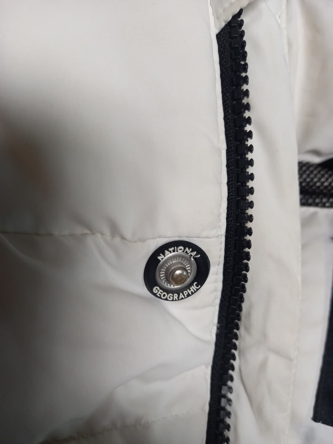 내쇼널지오그래픽 남성패딩 화이트  S 상품이미지5