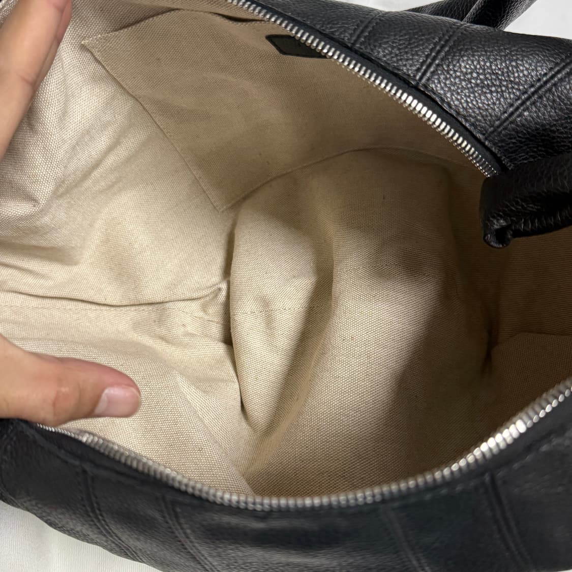 르메르 크루아상백 라지 그레인레더 블랙 상품이미지6