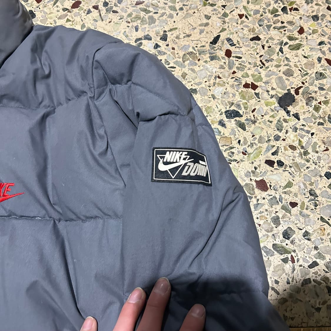 나이키(NIKE) 00S 그레이 리버시블 패딩 상품이미지4