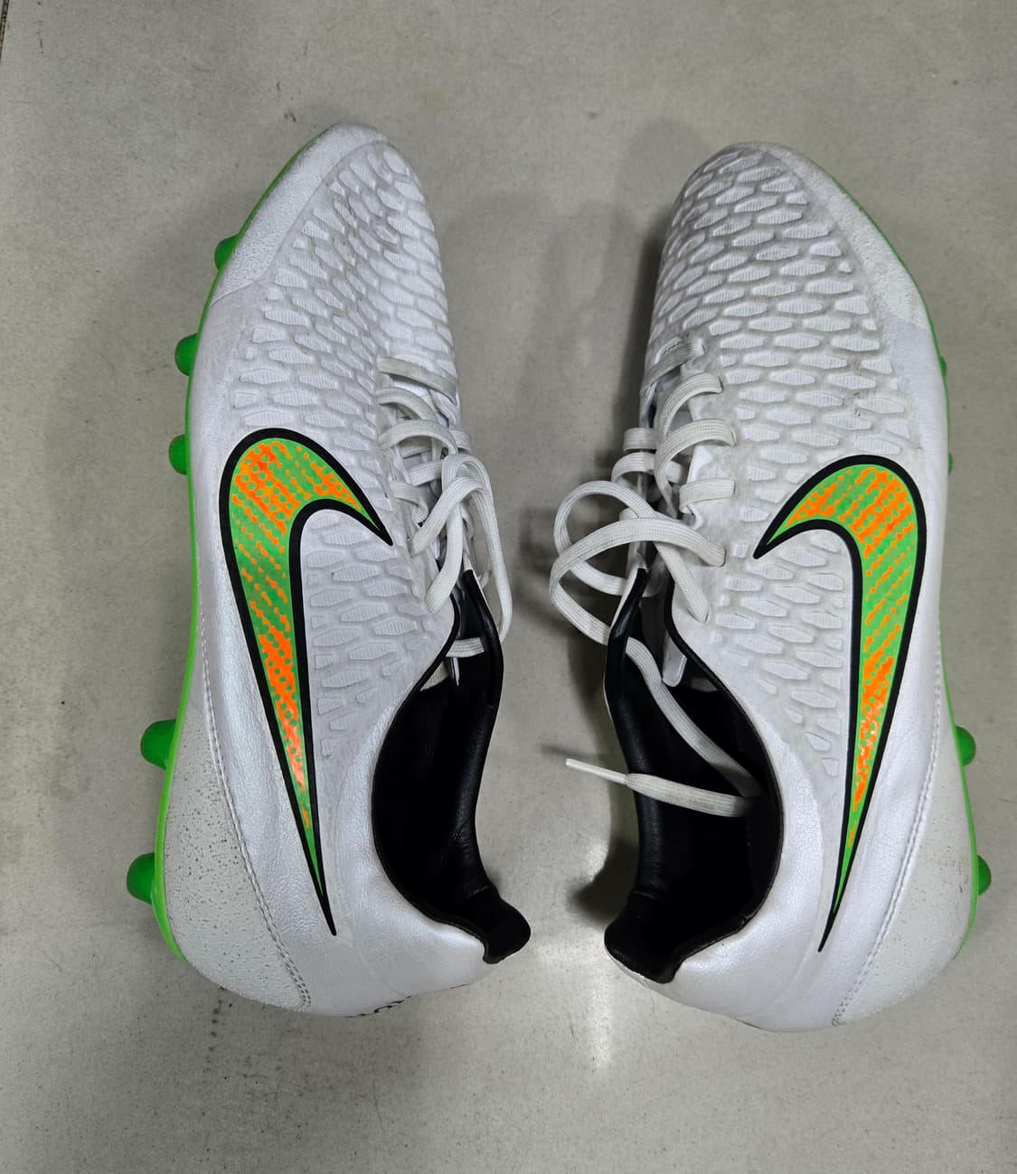 나이키 마지스타 오퍼스 HG 축구화 275mm 상품이미지2