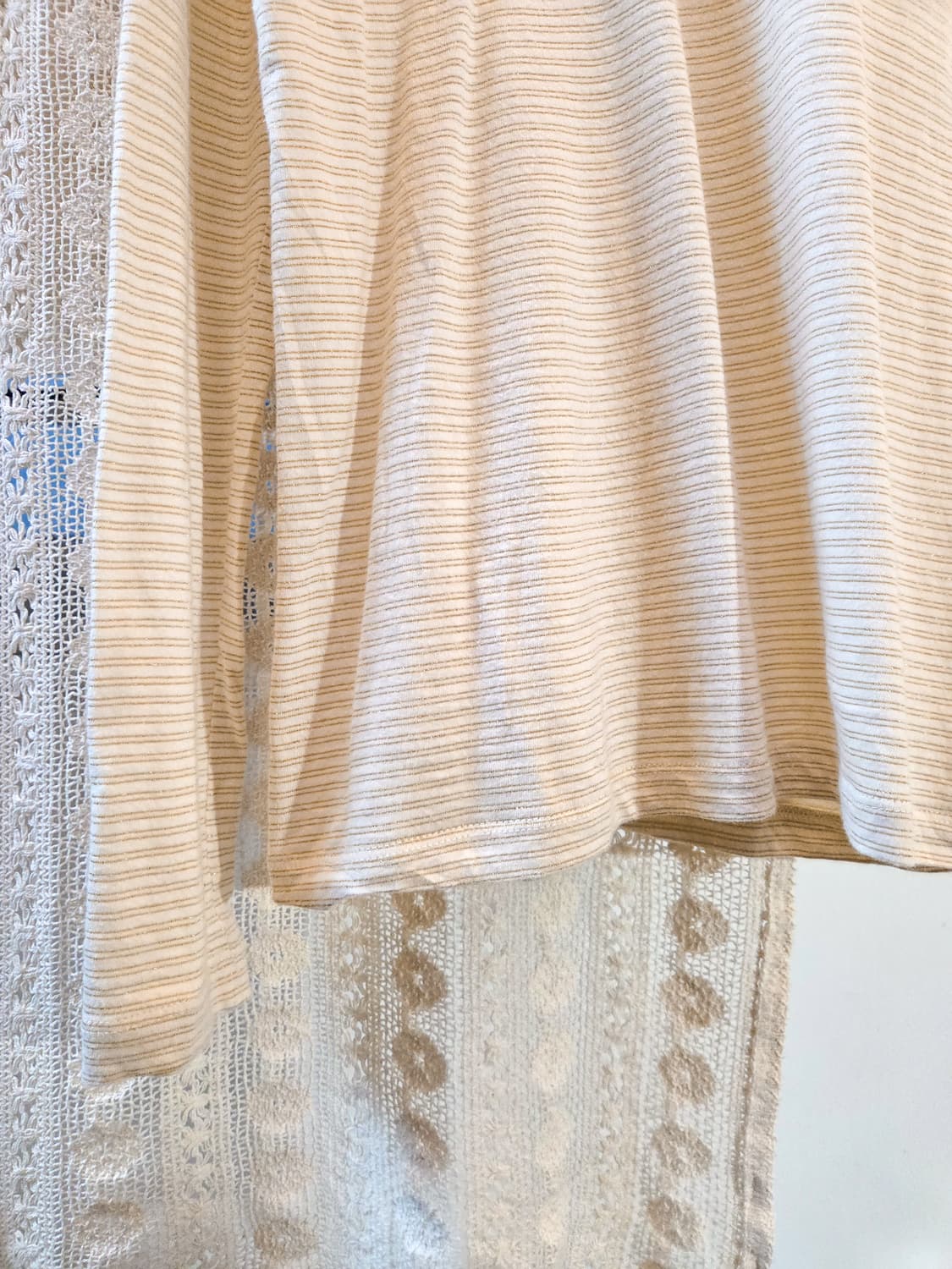 금빛 스트라이프 목폴라 슬리브 상품이미지4