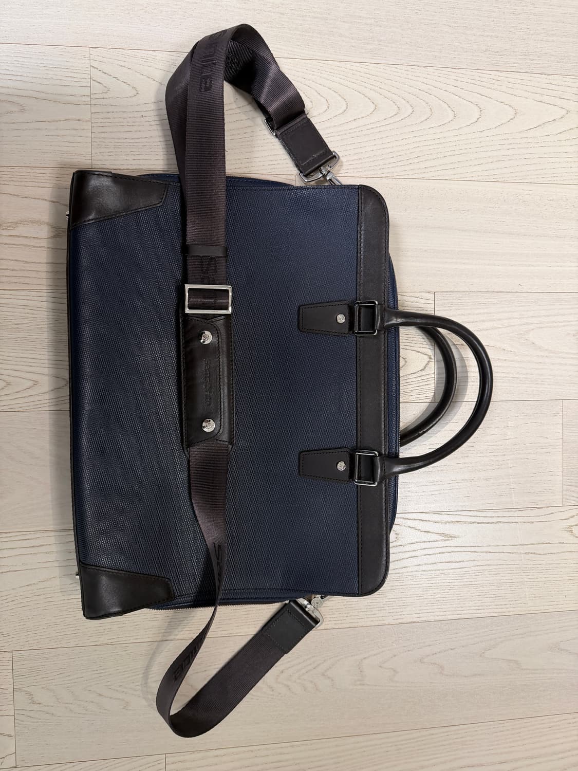 샘소나이트 네이비 서류 가방 상품이미지2