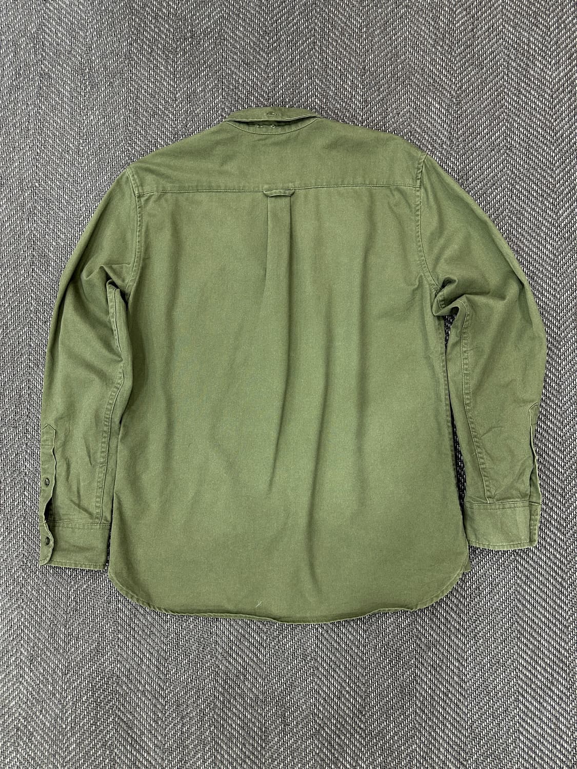 칼하트 긴팔 셔츠 카키 상품이미지6