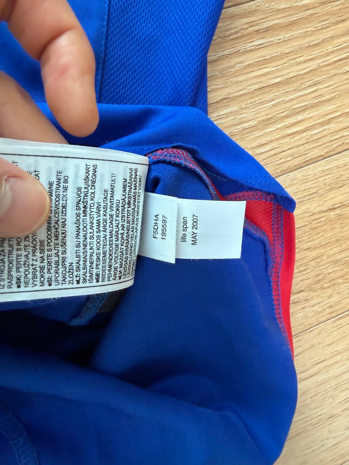 04-06 맨유 어웨이 정품 유니폼 XL 상품이미지5