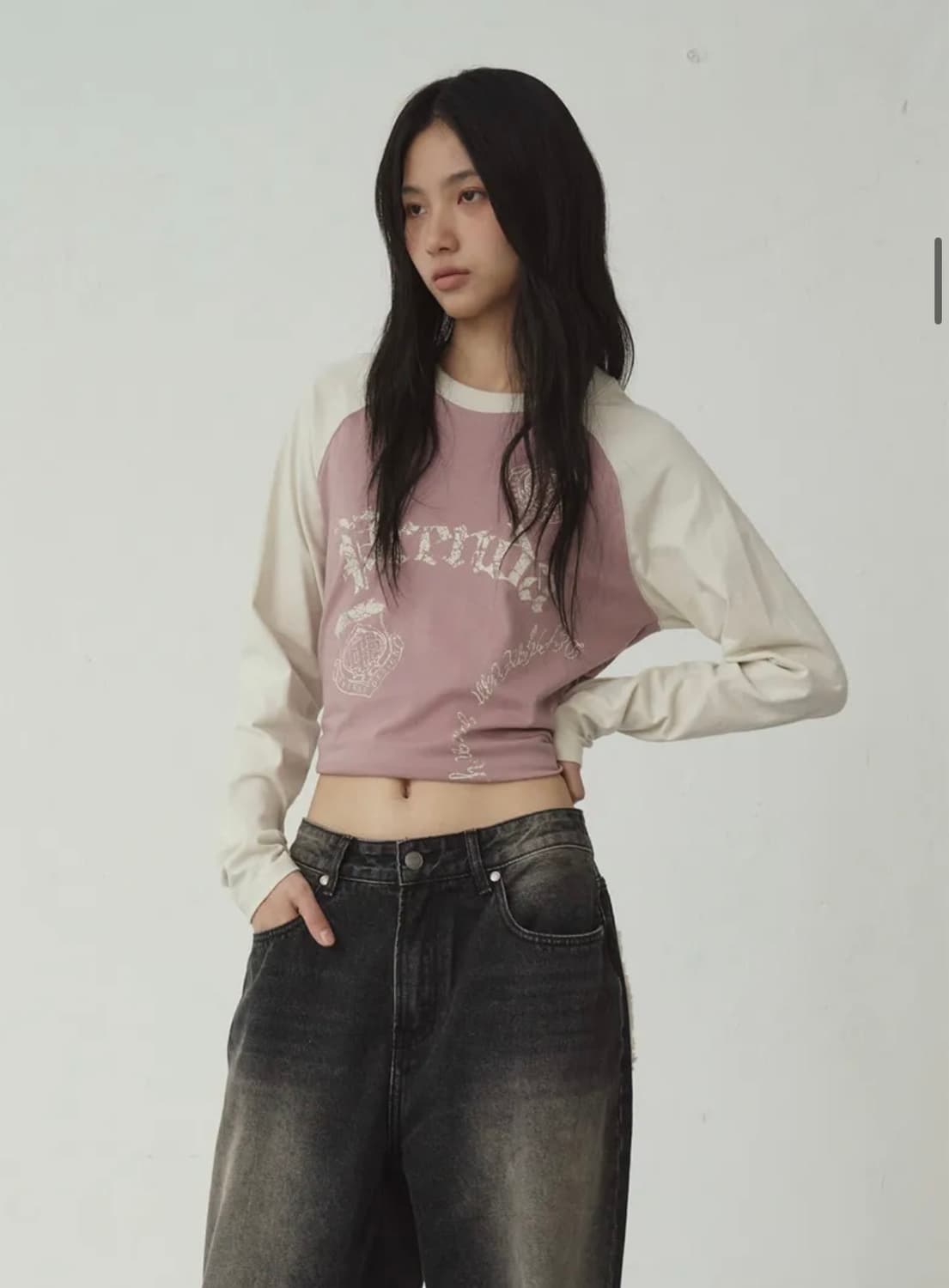 프렌다 빈티지 로고 슬리브리스 긴팔 티셔츠 상품이미지3