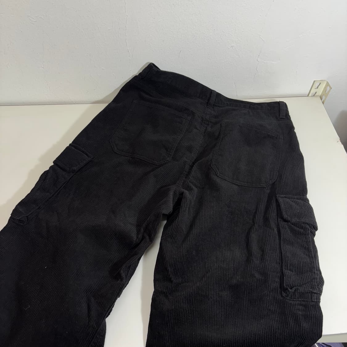 L-XL 수아레 블랙 와이드핏 카고 코듀로이팬츠 상품이미지3