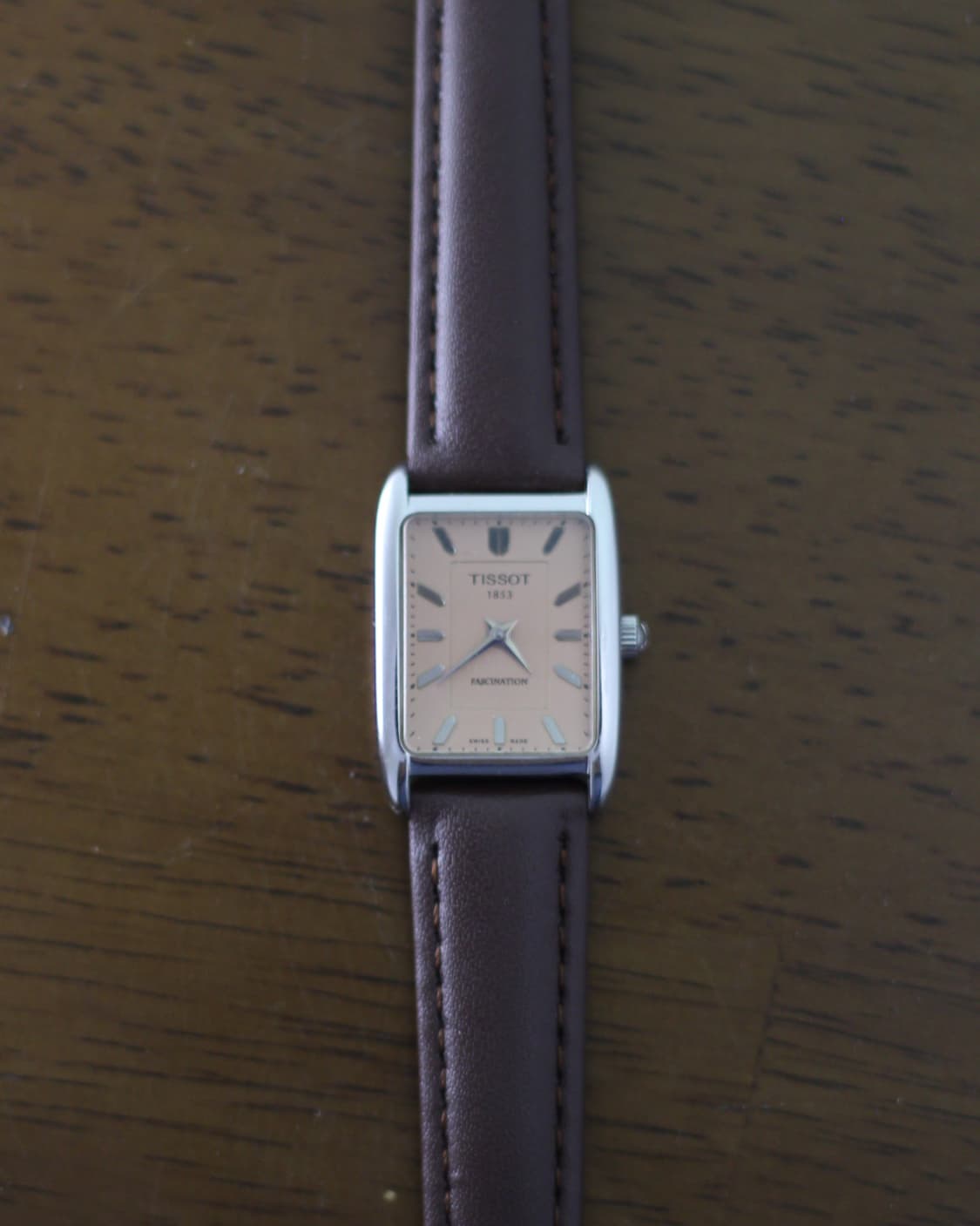 [Tissot] 티쏘 빈티지 피치 다이얼 시계 상품이미지3