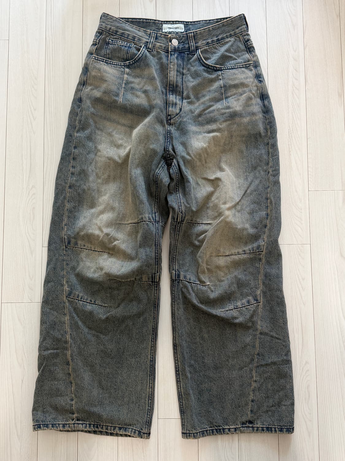 999휴머니티 AV PLEATS DENIM PANTS  상품이미지1