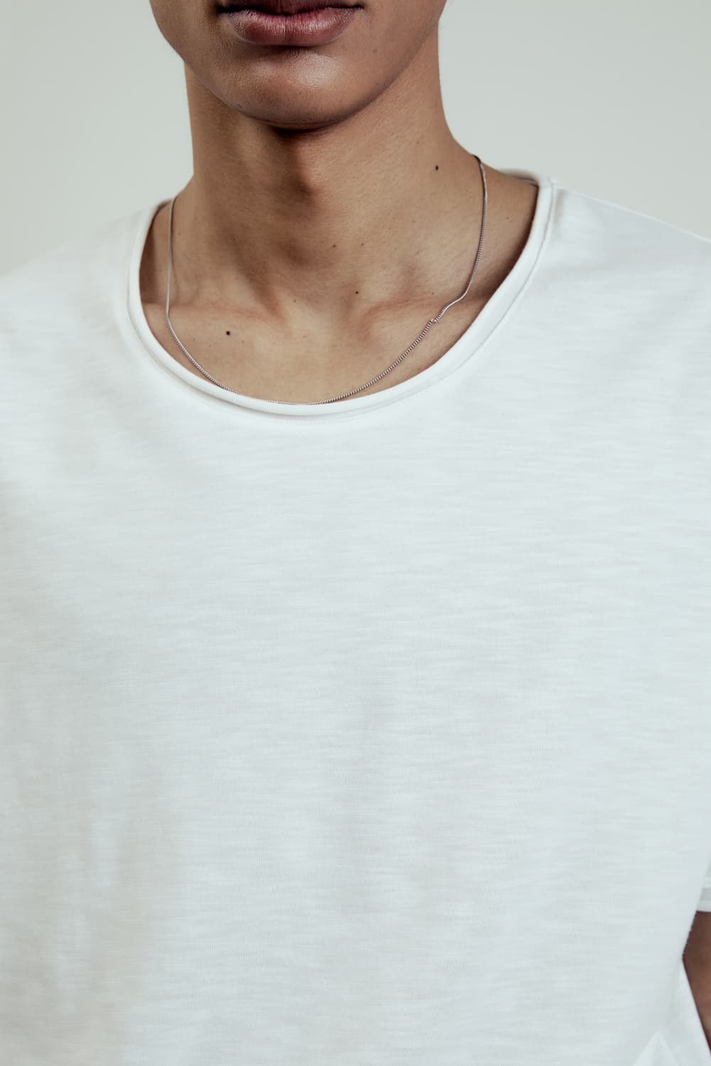 엘무드 슬러브 스쿱넥 하프 슬리브 티셔츠 화이트 50 상품이미지7