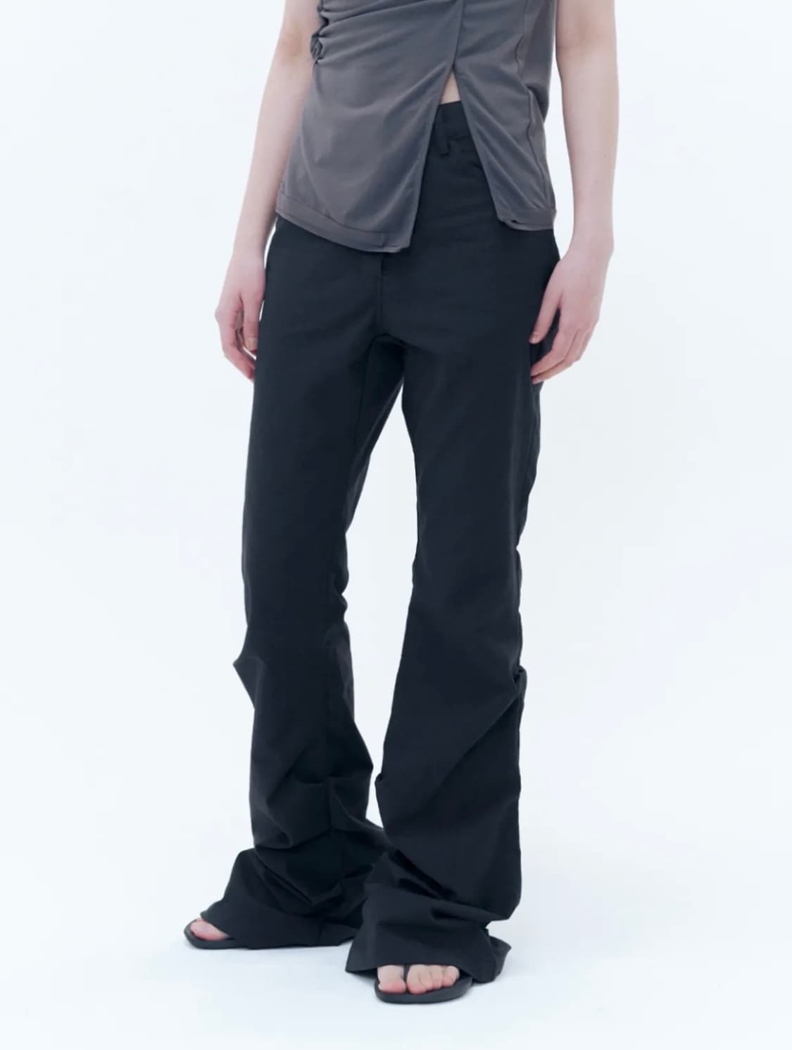 미세키서울 Cotton shirring bootscut pants BLA 상품이미지1