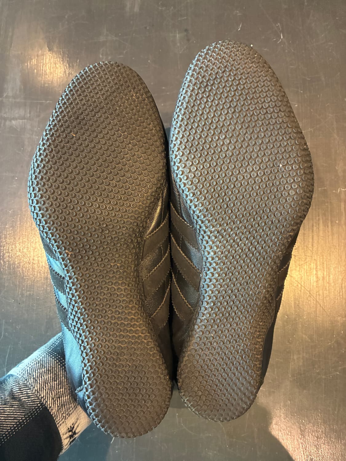 280) 아디다스 타이탄 올블랙 상품이미지3