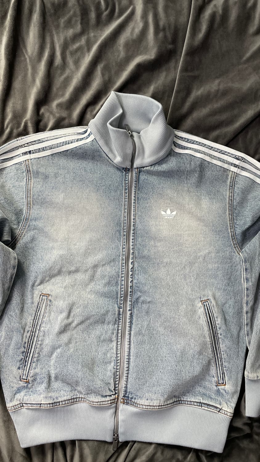 아디다스 x 아트모스 데님 트랙탑 연청 M 택포 새상품 상품이미지1