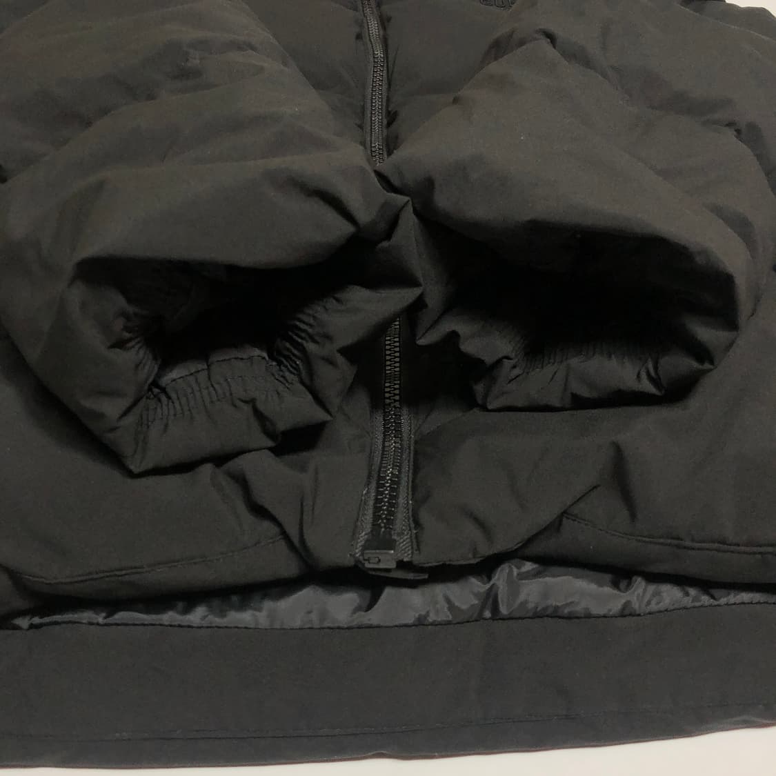 게스 덕다운 숏패딩 L 상품이미지6