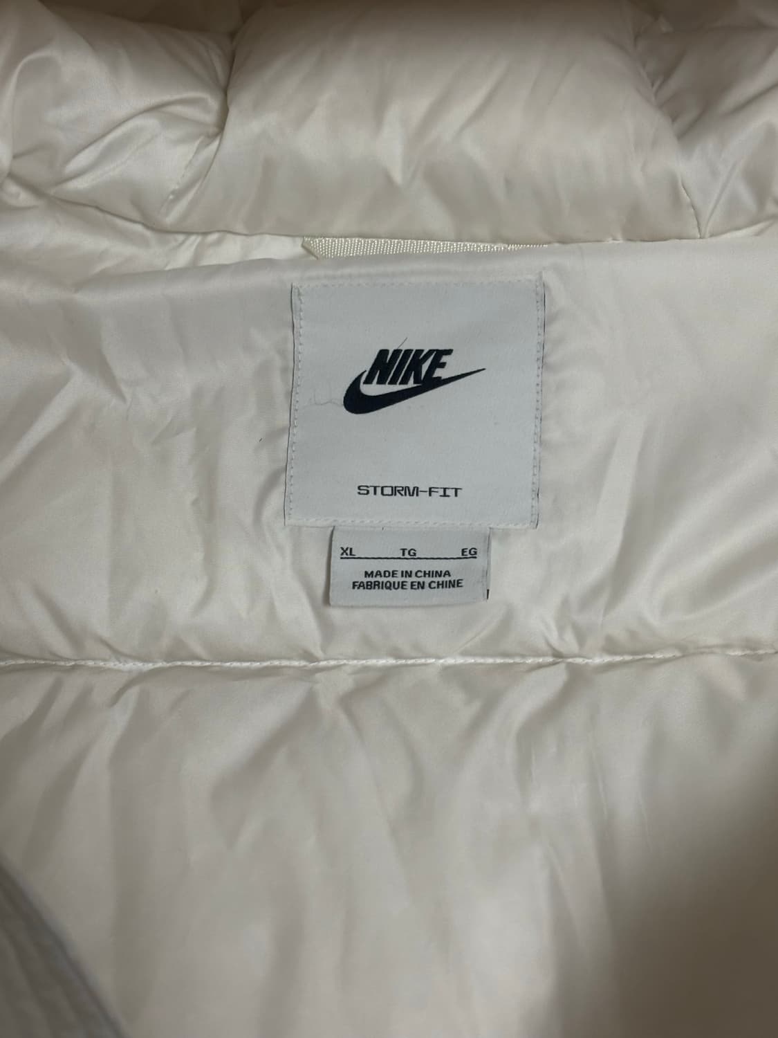 나이키 스톰핏 윈드러너 패딩 XL 상품이미지3