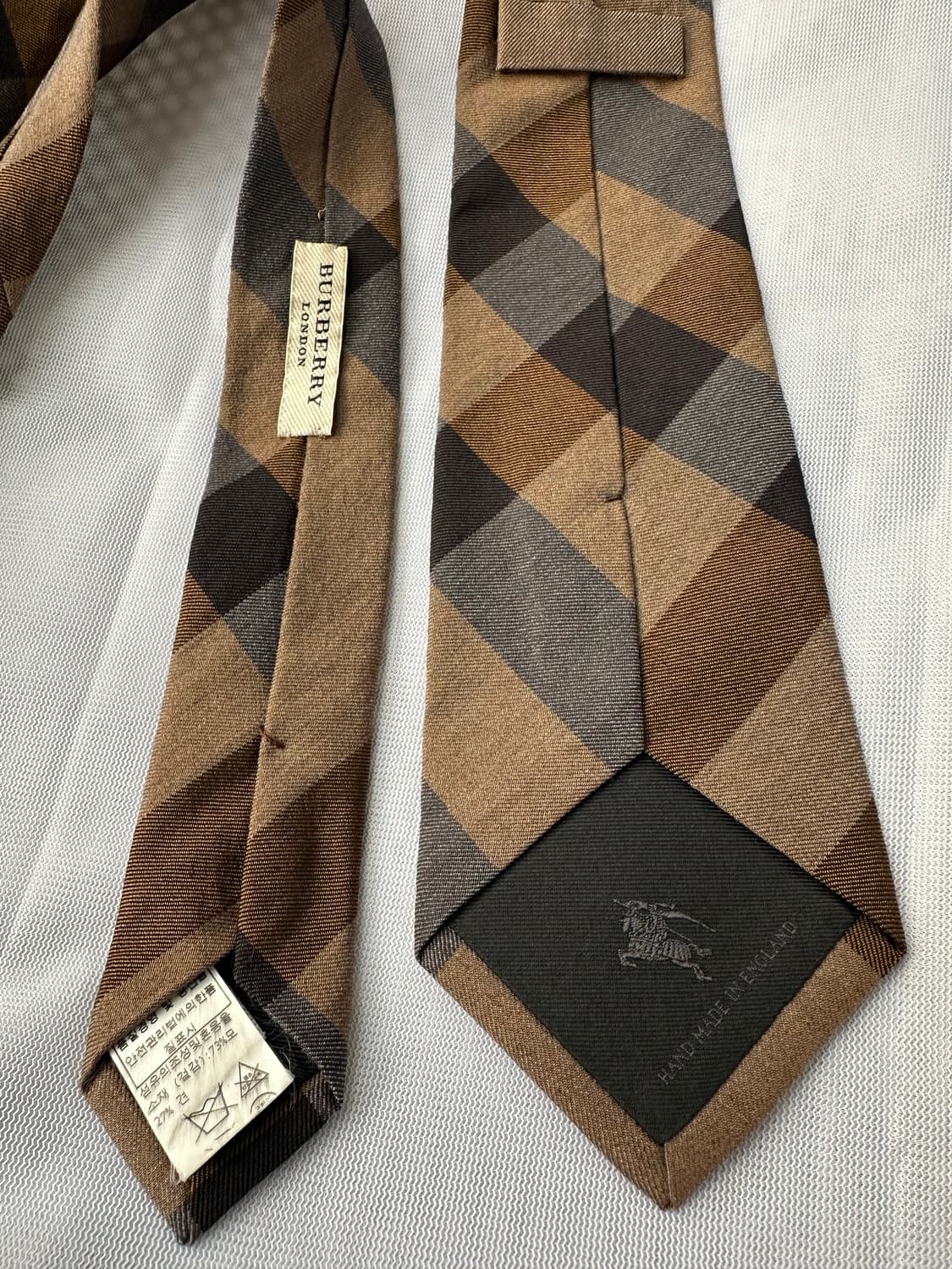 버버리 런던 체크 넥타이 상품이미지1