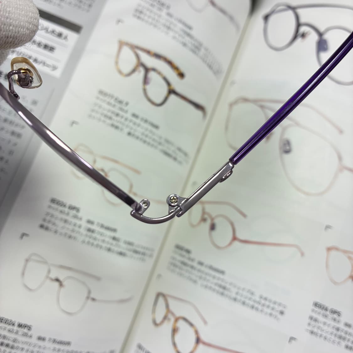 HELLO KITTY 헬로키티 산리오 티타늄 안경 상품이미지4