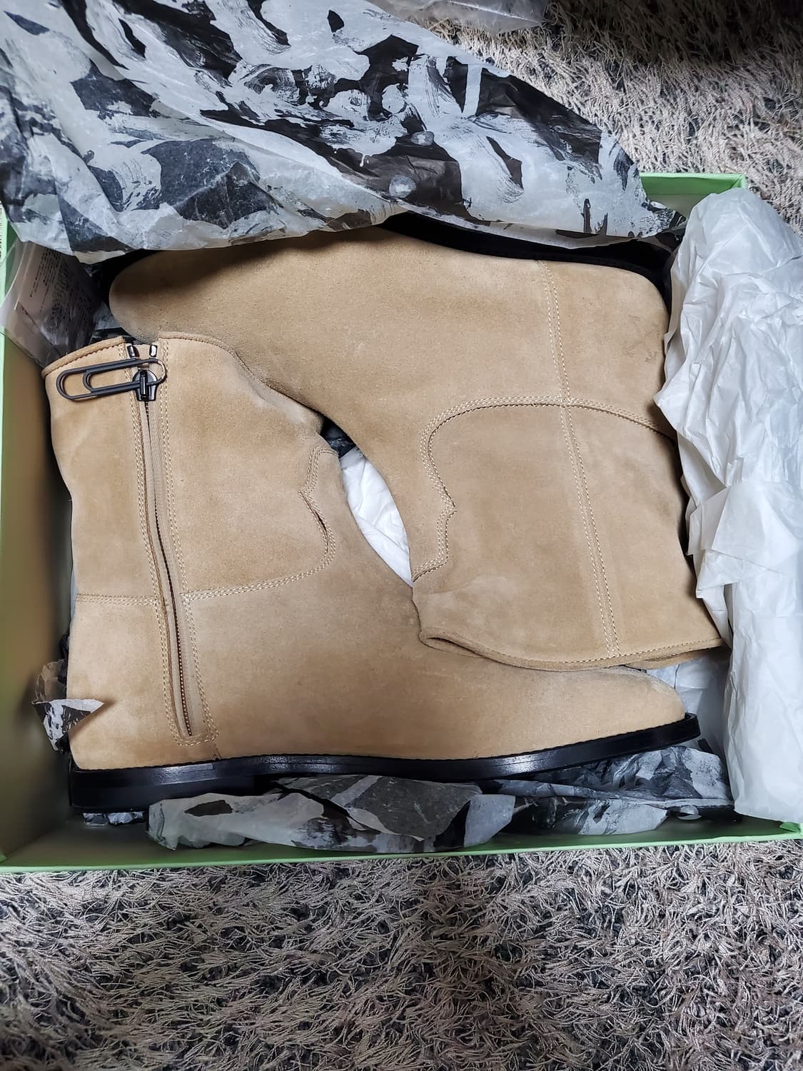 오프화이트 스웨이드 앵클 부츠 베이지 상품이미지3