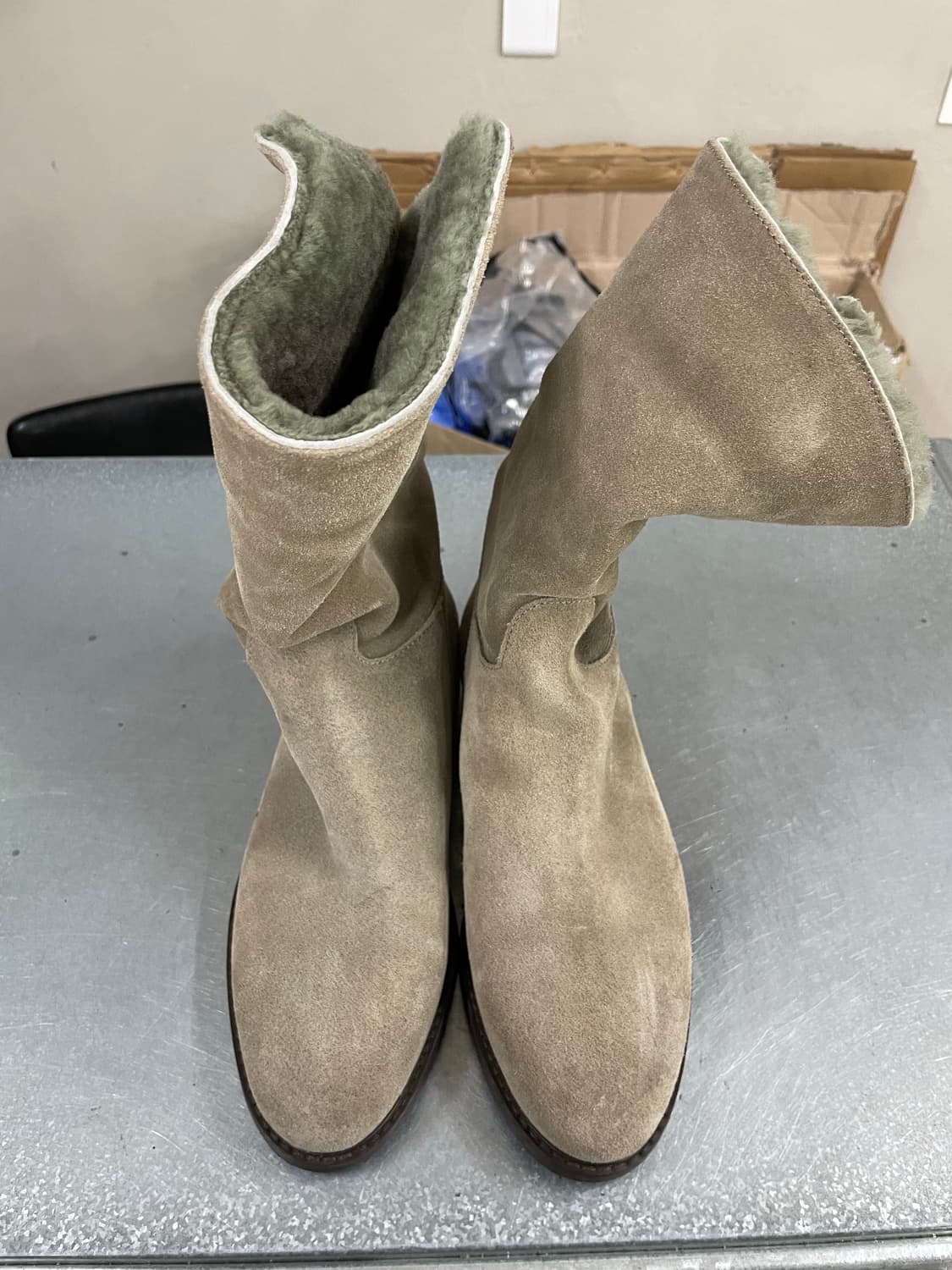 페라가모 스웨이드 롱 부츠 250 상품이미지5