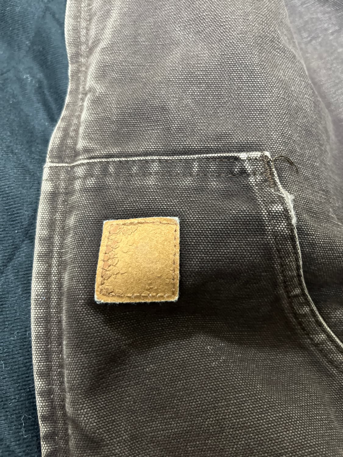 (M) 칼하트 J130 다크브라운 상품이미지5