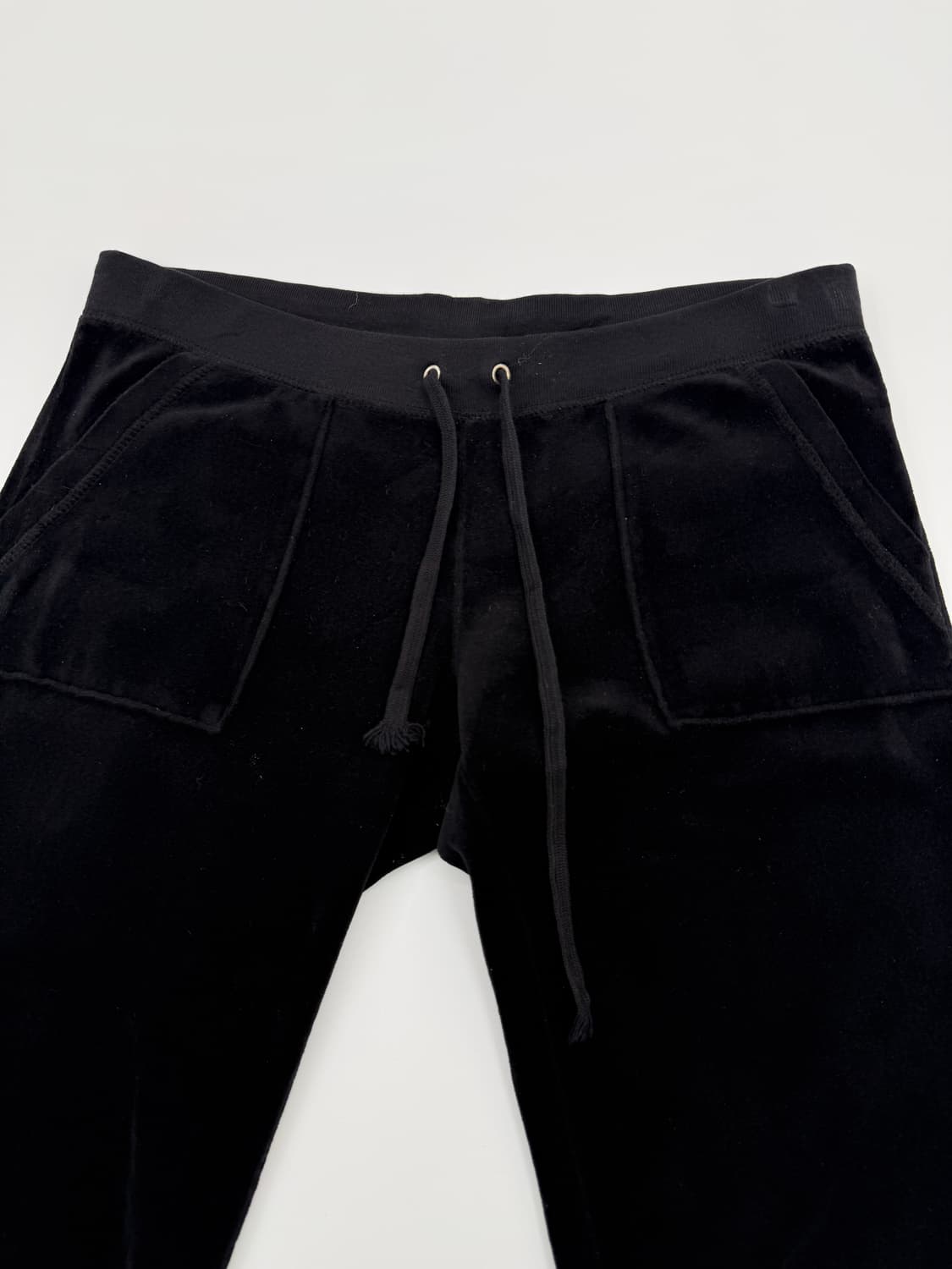 빈티지 Juicy Couture 블랙 벨벳 포켓 스웻팬츠 상품이미지2