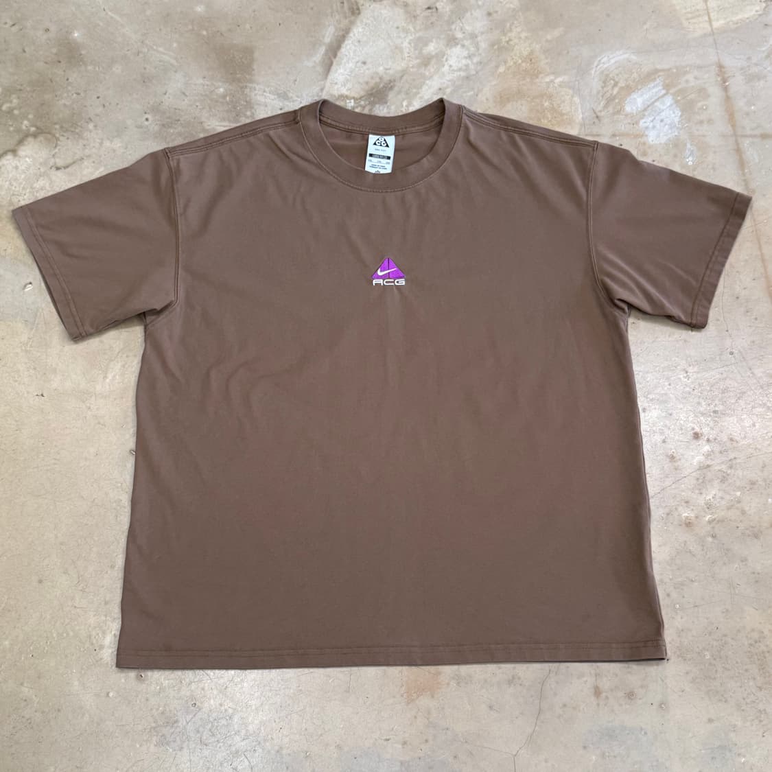 XXL 나이키 acg 미드 로고 반팔티 상품이미지2