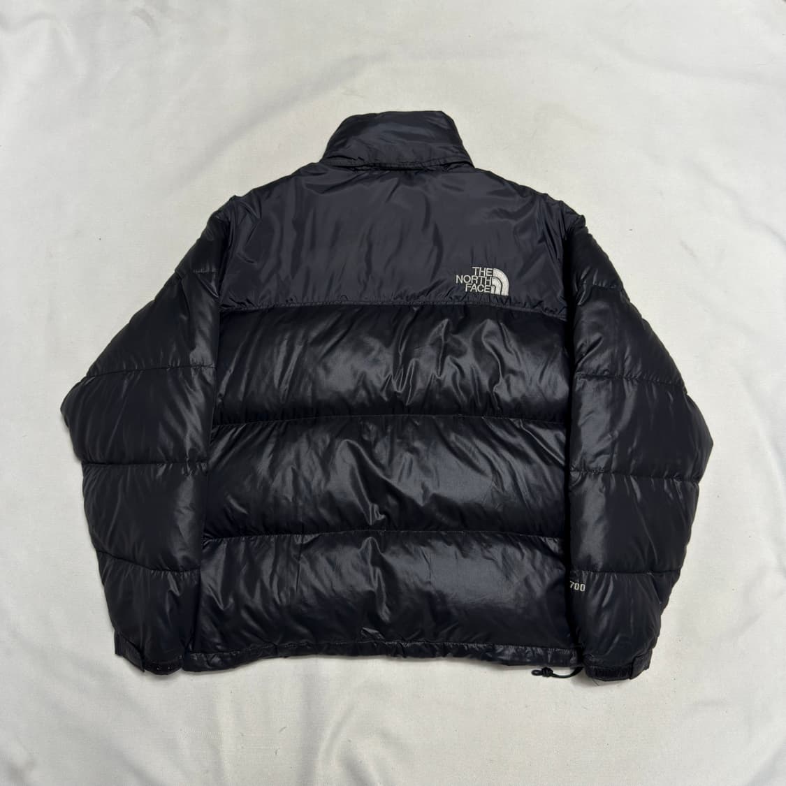 100 노스페이스 눕시 700 올블랙 패딩 상품이미지3