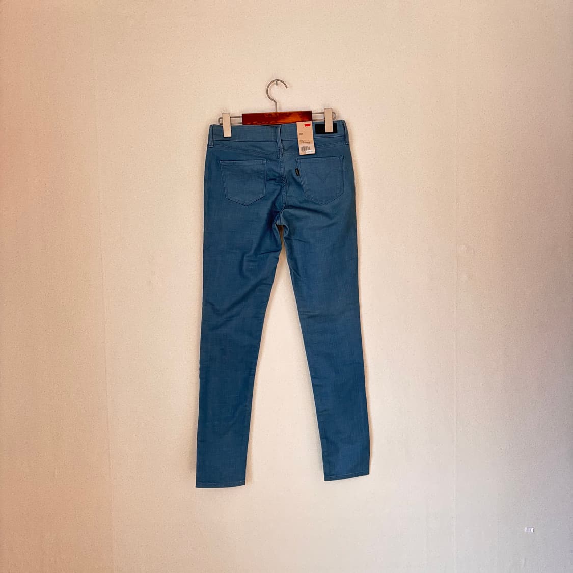 새제품 리바이스 26 데미 커브 스키니 청바지 페이딩 스판 데님 상품이미지2