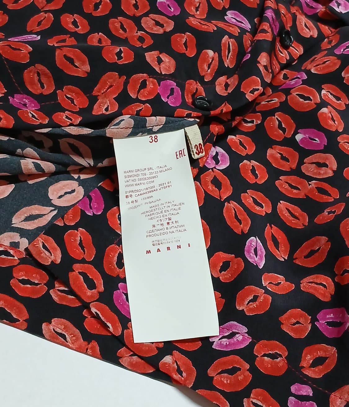 마르니 MARNI 키스 프린트 실크 블라우스

 상품이미지6