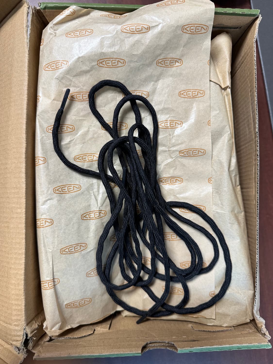 킨 재스퍼 스웨이드 스니커즈 블랙 260 상품이미지2