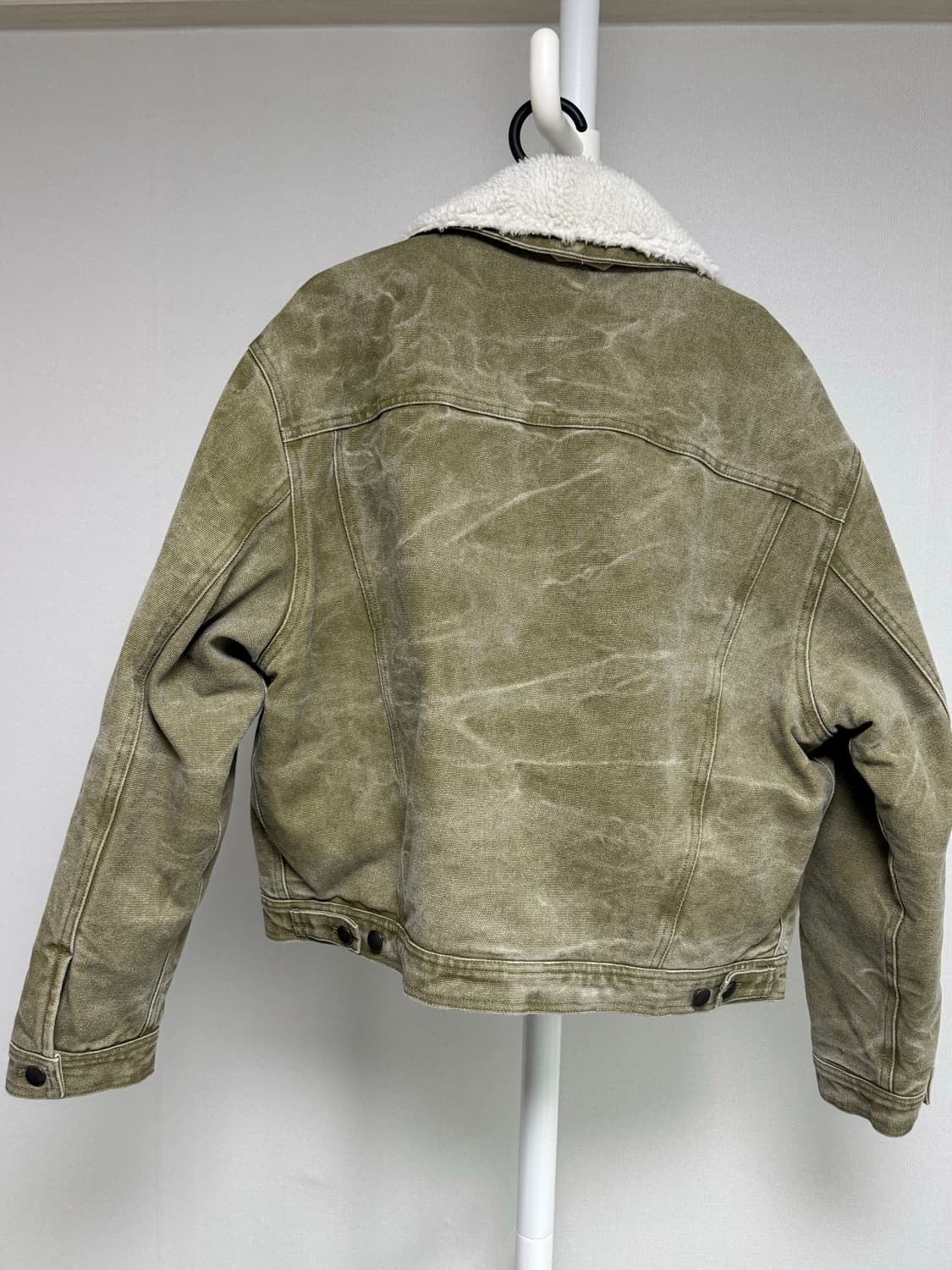 아크네 카키 패딩 자켓 S 상품이미지3