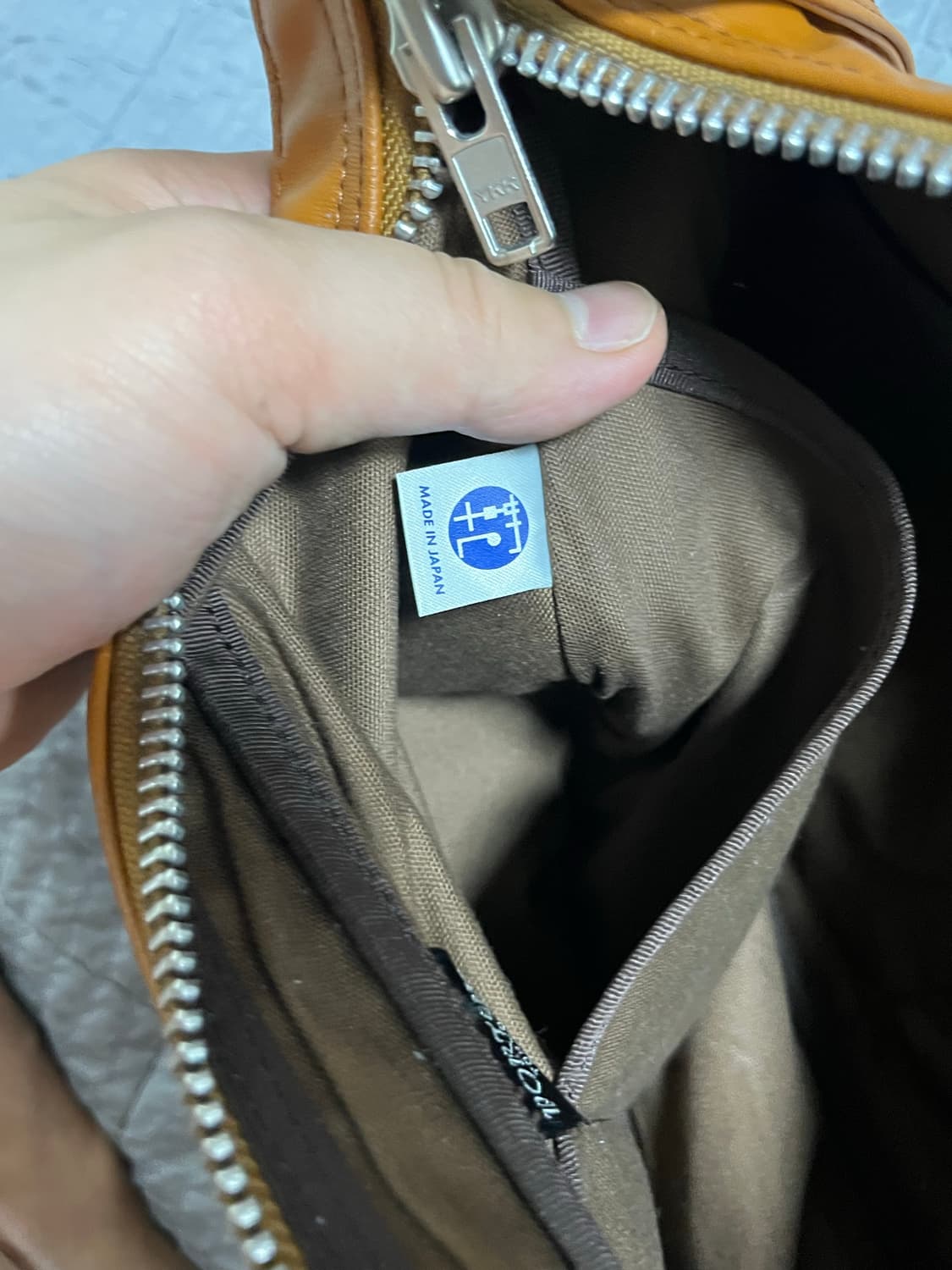 Porter 요시다 포터 프리스타일 반달 숄더백 카멜 상품이미지8