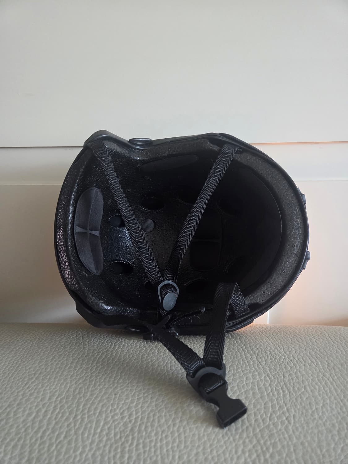 택티컬 전술용 검정 헬멧 상품이미지4