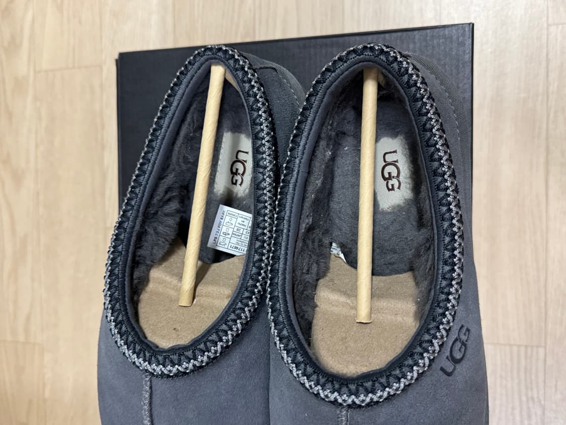 어그 타스만 다크그레이 280 상품이미지2