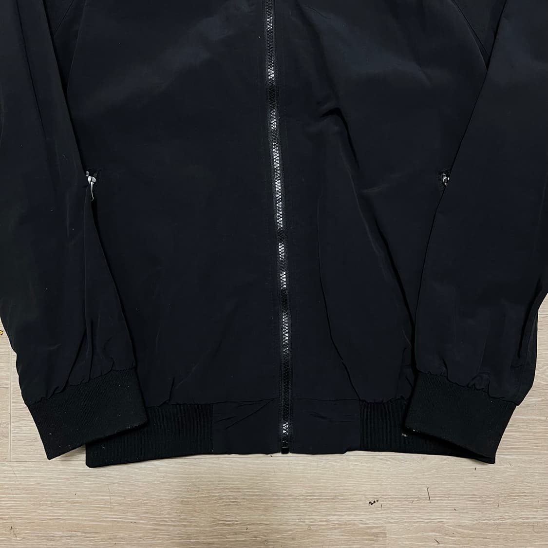 자라 DNWR 와펜 바람막이 자켓 [블랙] M/95 상품이미지3