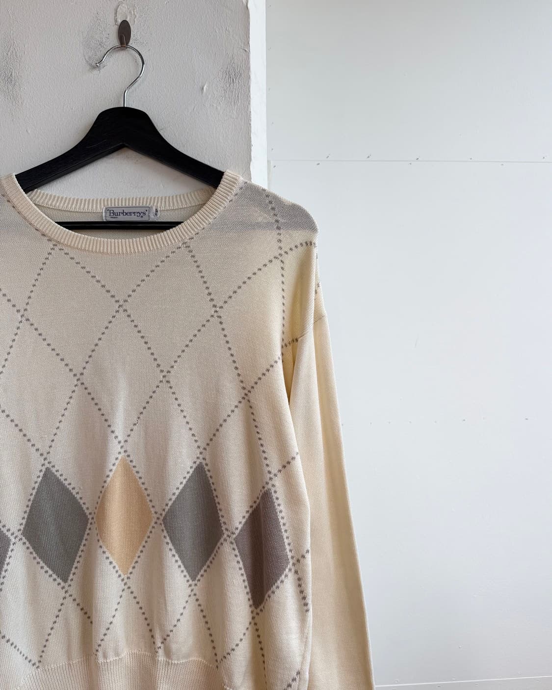 버버리 옐로우 아가일패턴 니트  상품이미지5