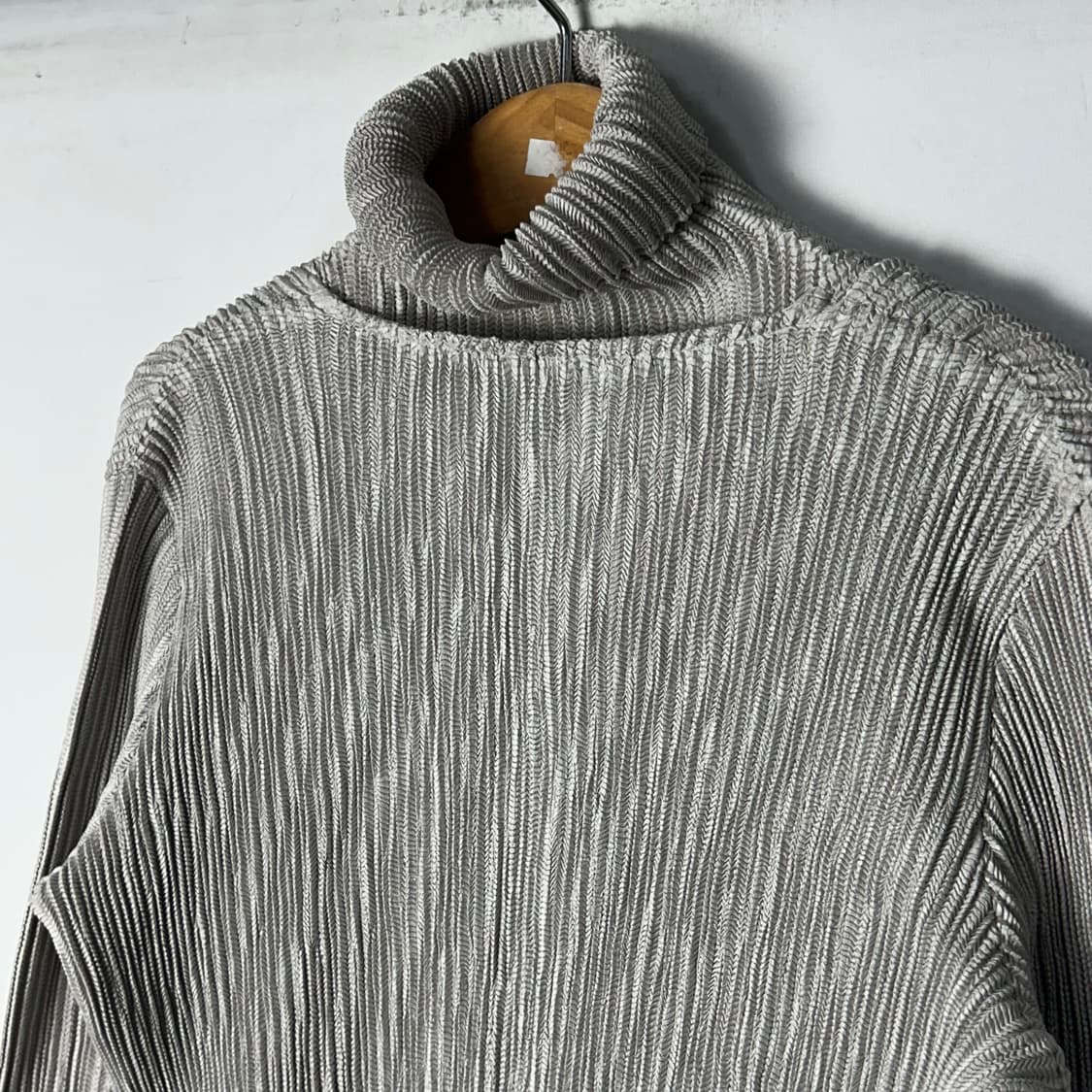 [SPECCHIO] 스피치오 플리츠 슬리브리스 가디건 세트 상품이미지4