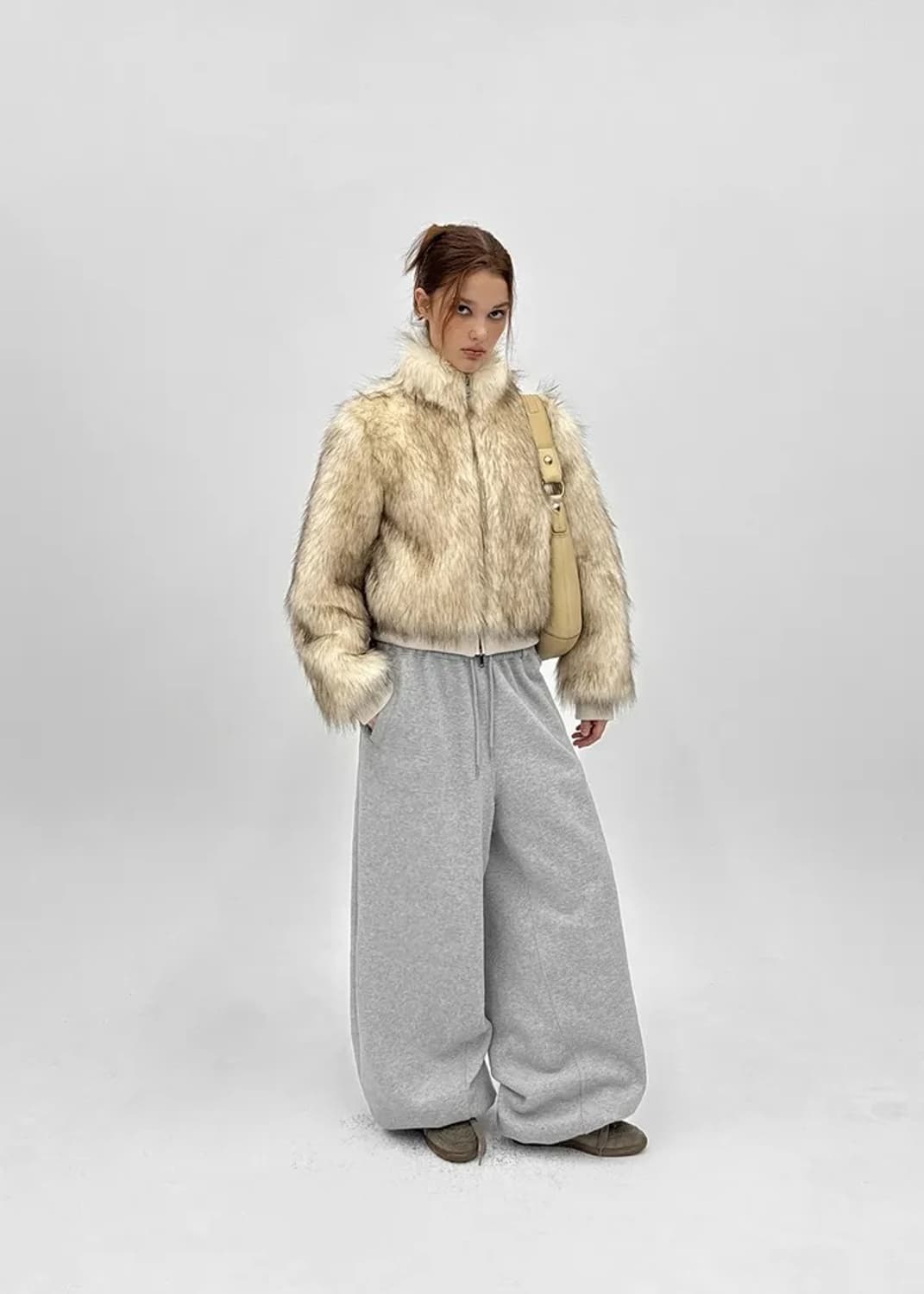 블랙업 퍼자켓 라뷰 투톤 하이넥 점퍼  상품이미지2