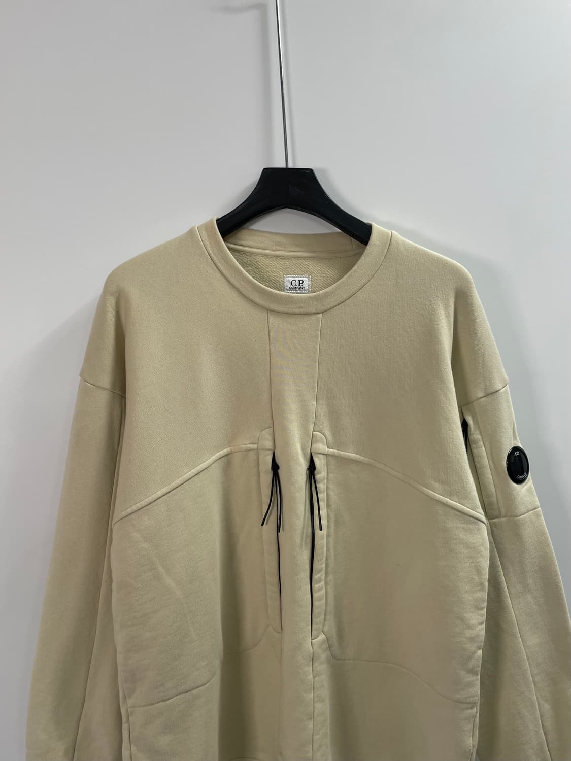 CP컴퍼니 렌즈 스웻 맨투맨 (on.225) 상품이미지2